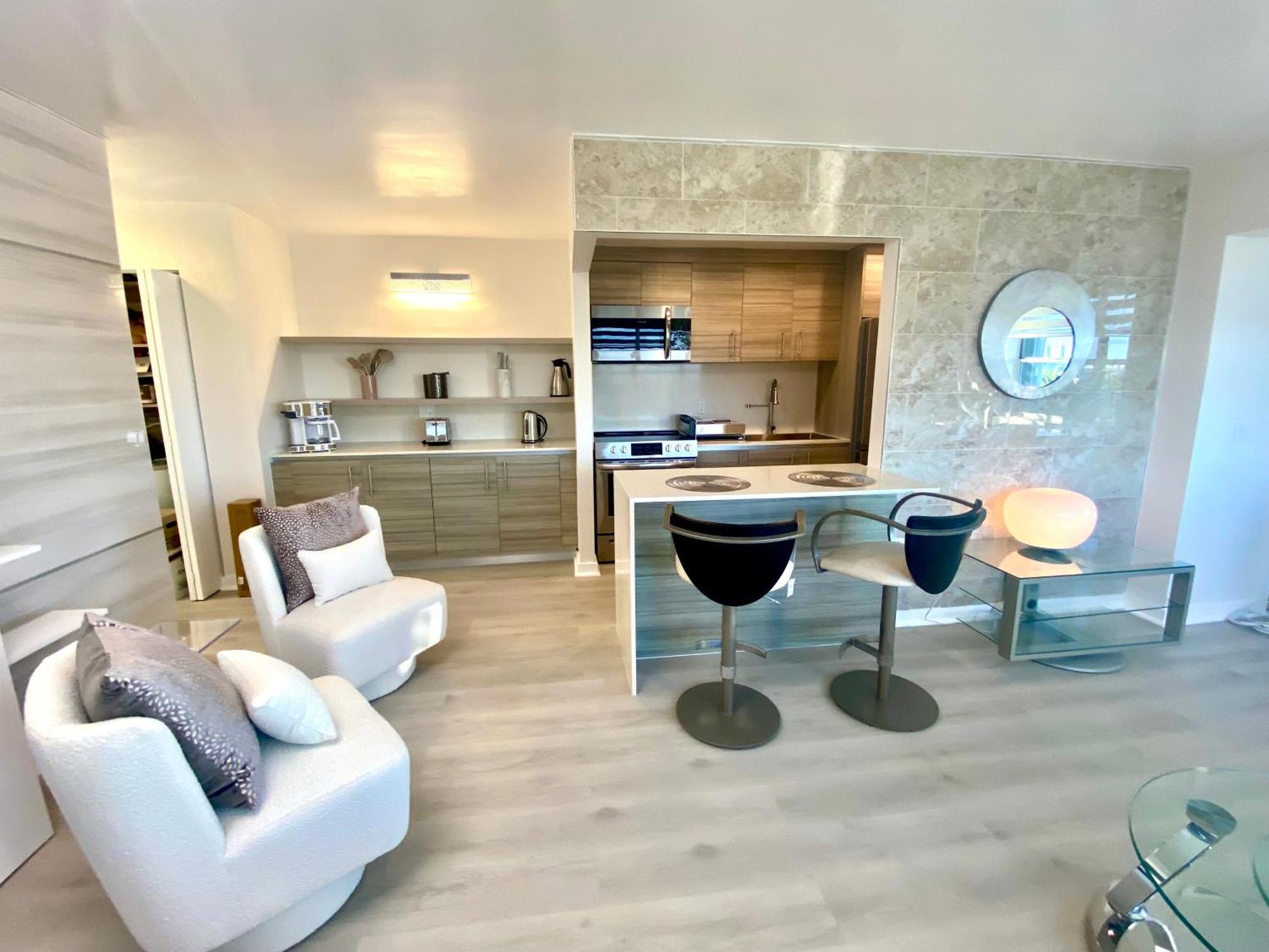 Panoramic Luxurious Waterfront One Bedroom Apartment With Miami Skyline View Free Parking 5Min Drive To Miami Beach Extérieur photo