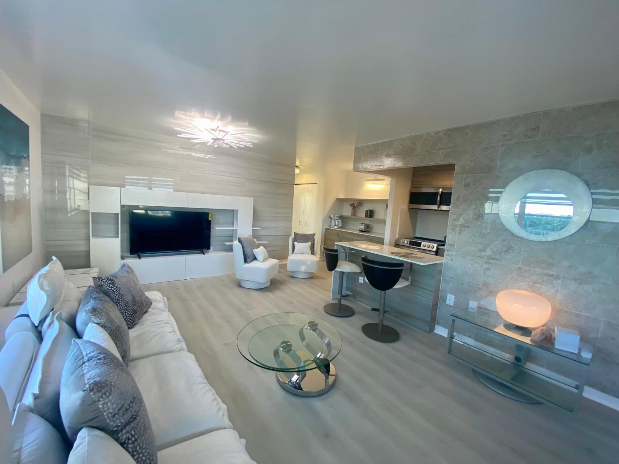 Panoramic Luxurious Waterfront One Bedroom Apartment With Miami Skyline View Free Parking 5Min Drive To Miami Beach Extérieur photo