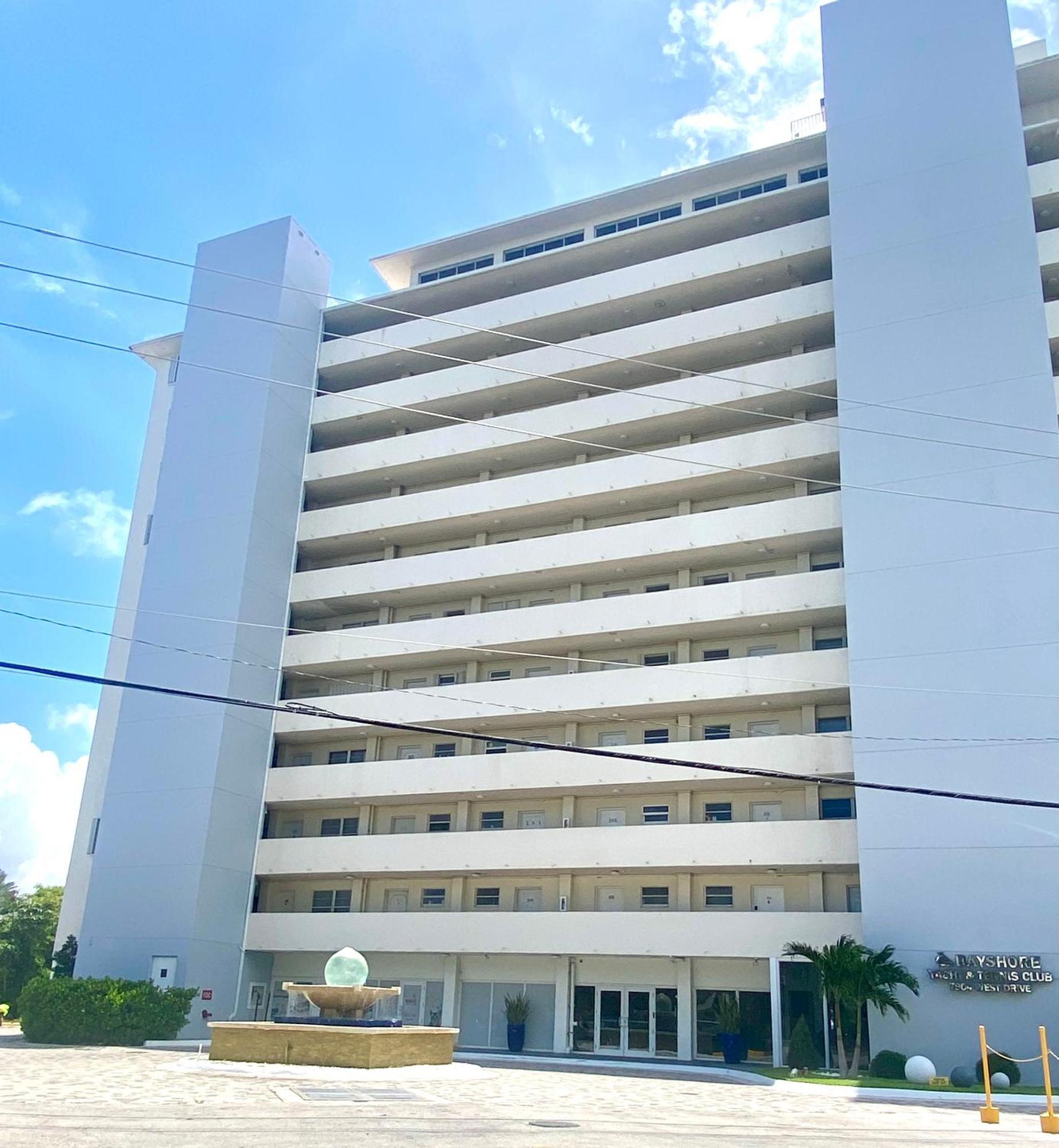 Panoramic Luxurious Waterfront One Bedroom Apartment With Miami Skyline View Free Parking 5Min Drive To Miami Beach Extérieur photo